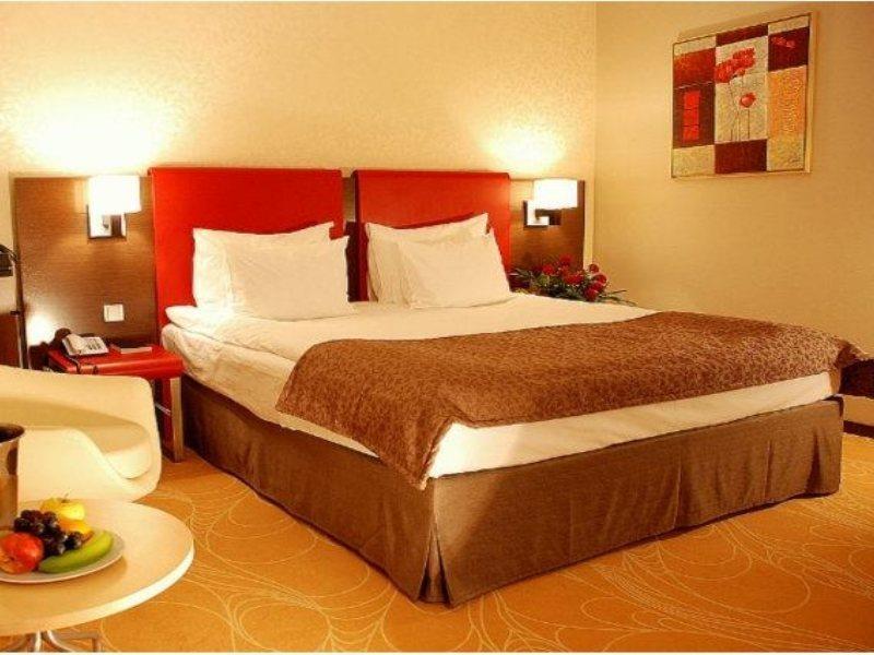 Hotel Ramada 4*