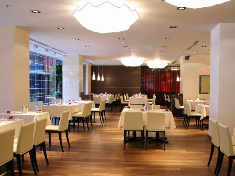 Hotel Ramada